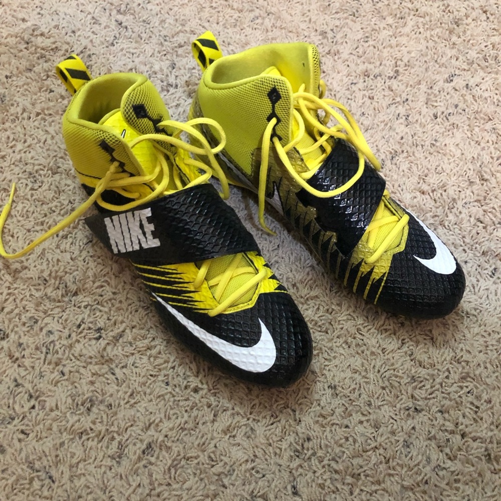 Nike | Strike Pro Men’s Cleats Size 13 black and yellow